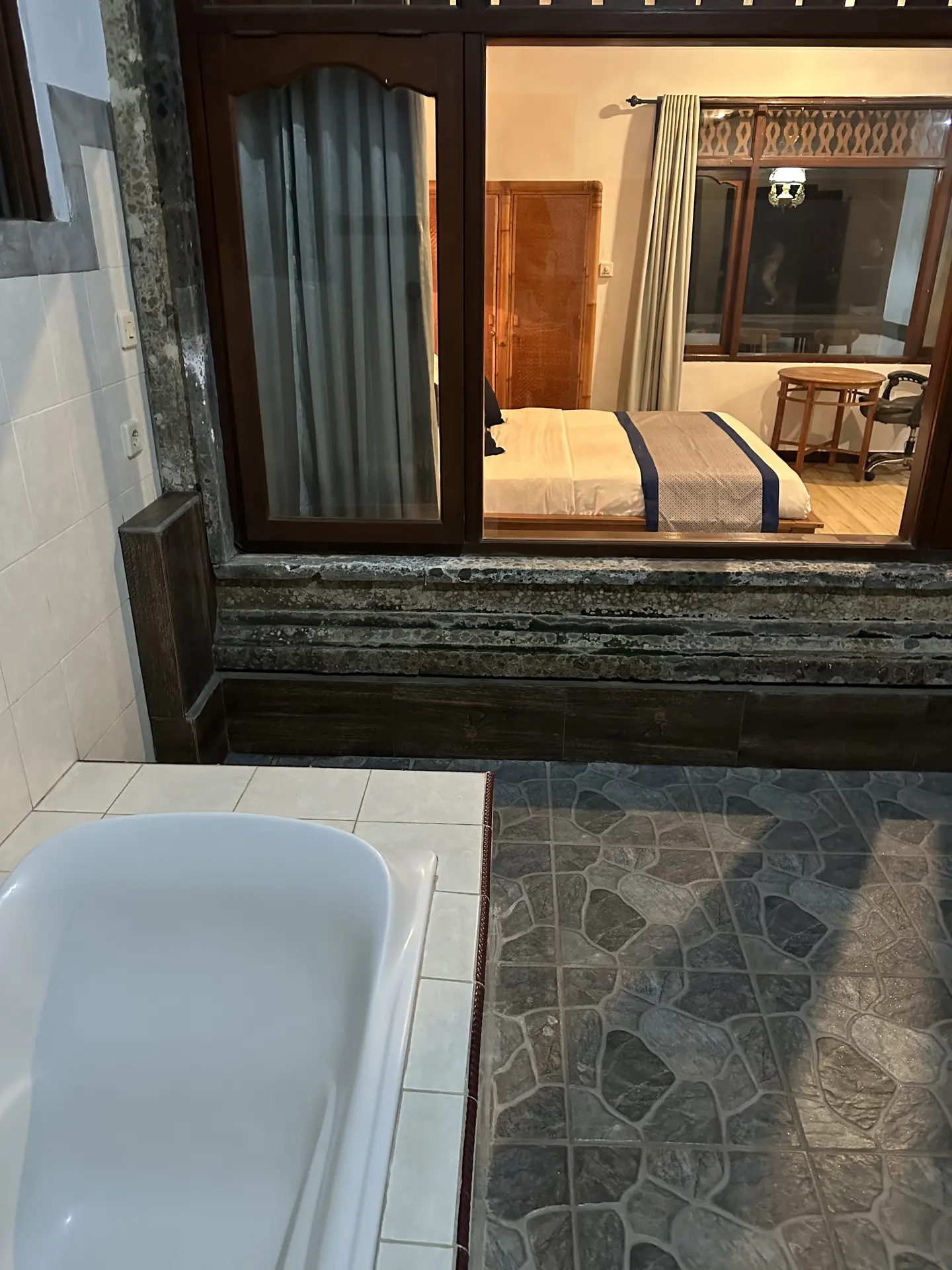 Courtyard Bath Studio — view 4