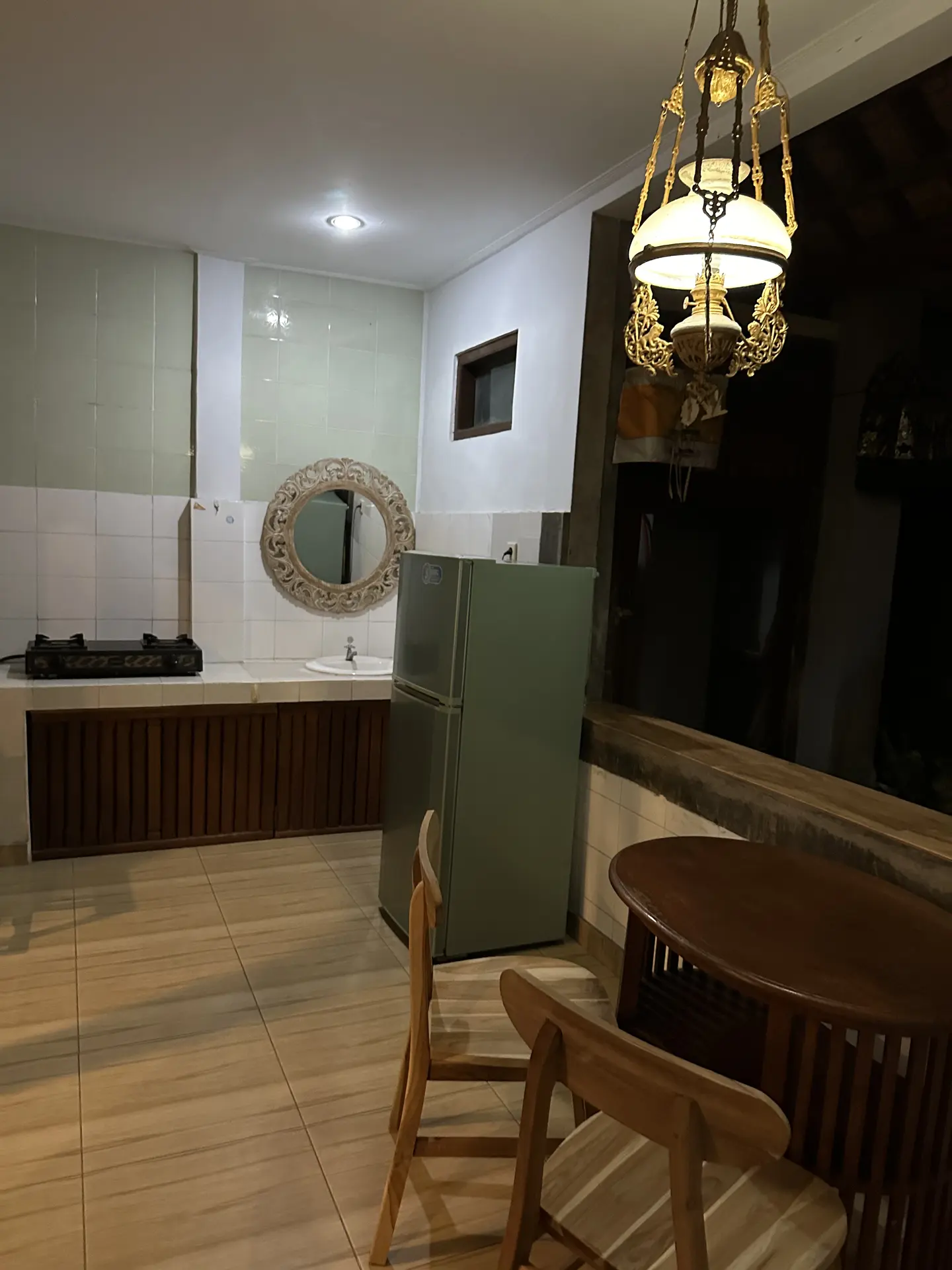 Courtyard Bath Studio — view 9