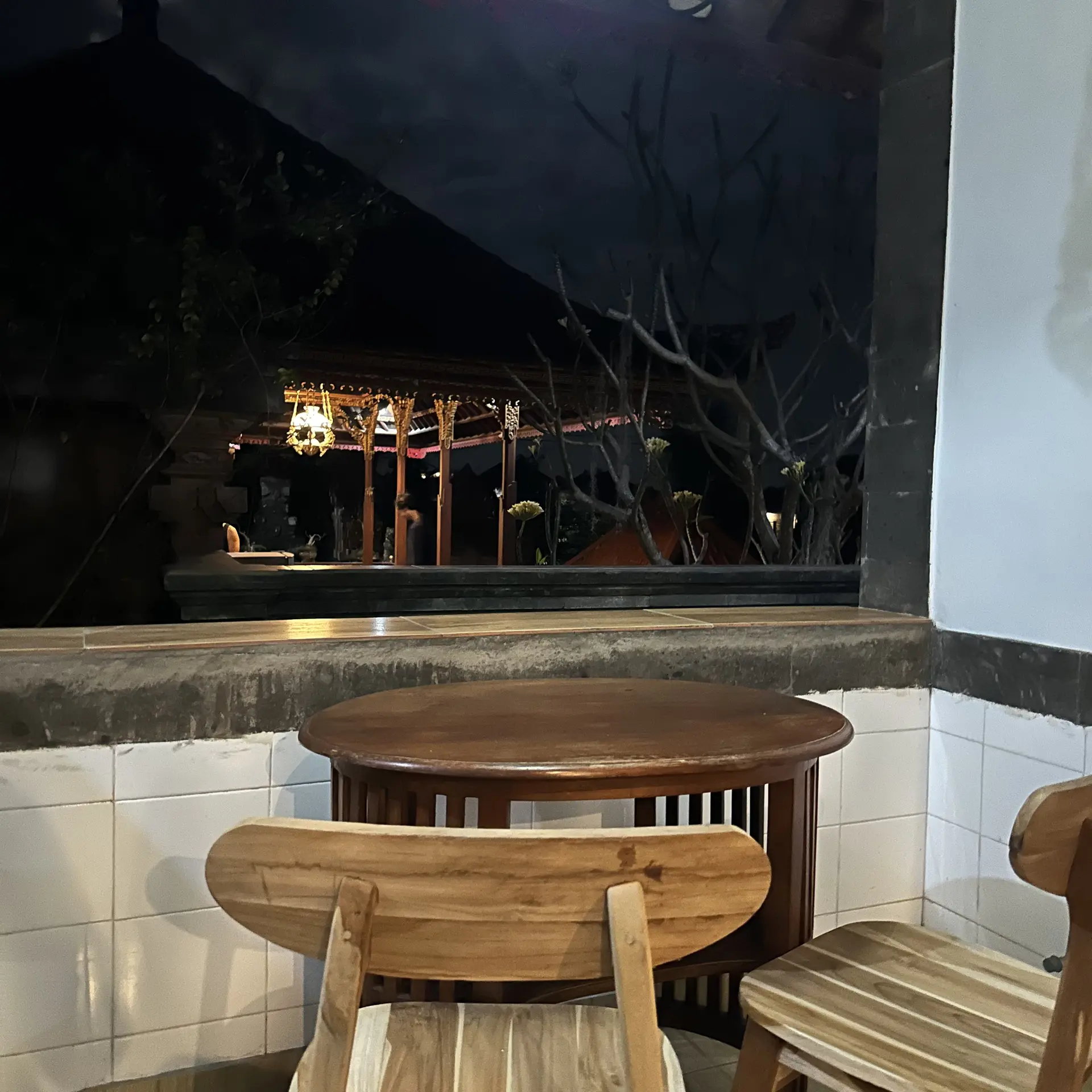 Courtyard Bath Studio — view 16